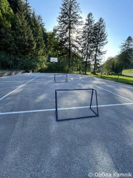 Pomoč pri urejanju športnih igrišč in igrišč pri kamniških šolah in vrtcih (23)